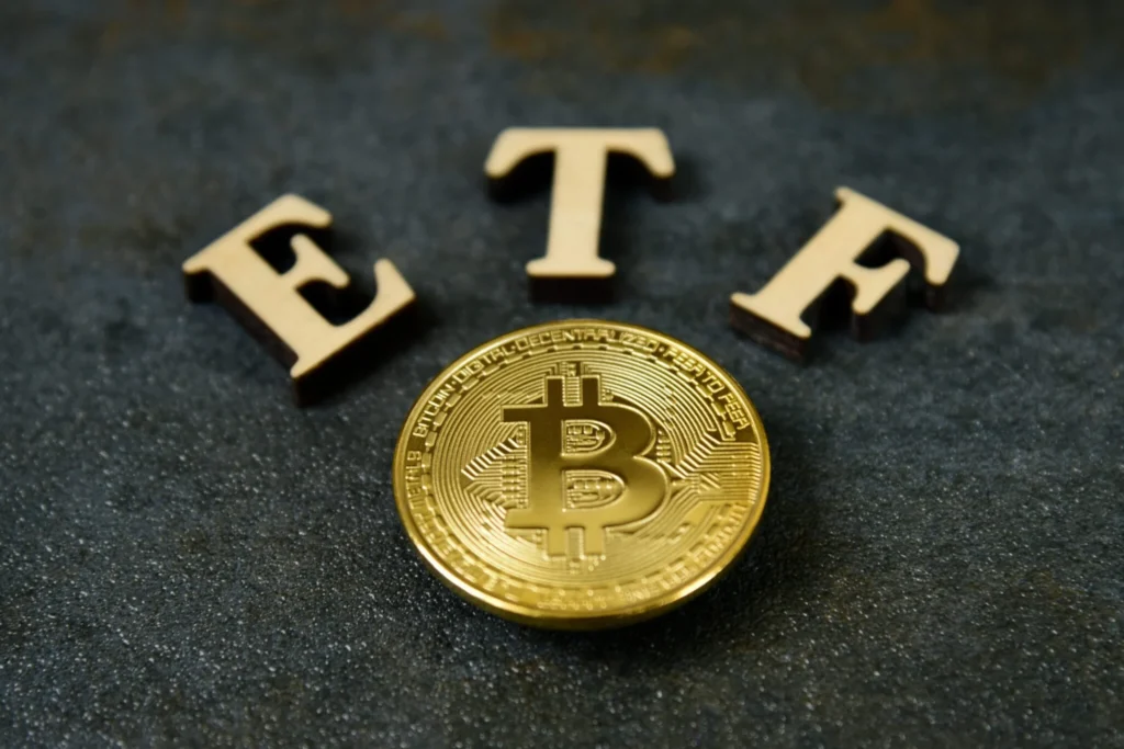 Bitcoin ETF vs. Direct Ownership: Which Wins for Investors in 2025? Bitcoin ETF